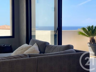 /international/fr/palasca-corsica-310095647908/