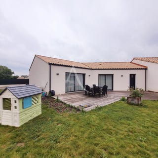 /international/fr/la-boissiere-des-landes-pays-de-la-loire-310107902433/