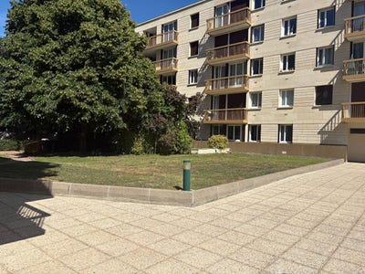 /international/fr/marly-le-roi-ile-de-france-310109282370/