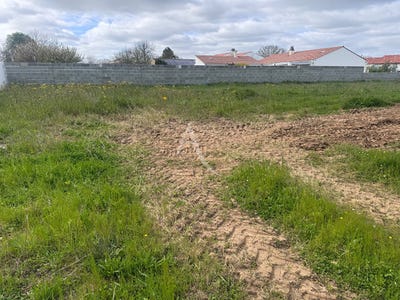 /international/fr/angles-pays-de-la-loire-310107237792/