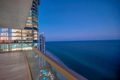 /international/us/17901-collins-avenue-sunny-isles-beach-fl-120090072950/