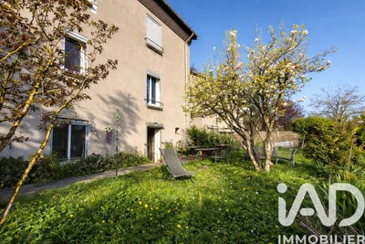 /international/fr/neuves-maisons-lorraine-310107217755/