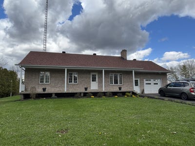/international/ca/2028-rg-de-la-riviere-notre-dame-du-bon-conseil-village-quebec-310108038537/