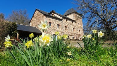 /international/fr/najac-midi-pyrenees-310107903149/