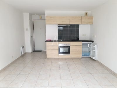 /international/fr/la-roche-sur-yon-pays-de-la-loire-310107371254/