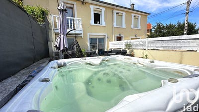 /international/fr/saint-romain-le-puy-rhone-310100541275/?lang=zh-cn