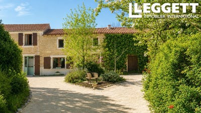 /international/fr/courcome-charente-310108509317/