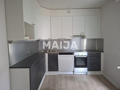 /international/fi/sakaristontie-5-b-kouvola-kymenlaakso-310107372888/