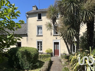 /international/fr/val-d-oust-brittany-310096785930/