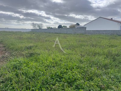 /international/fr/angles-pays-de-la-loire-310107237547/