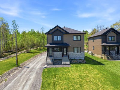 /international/ca/8278-8280-ch-de-venise-brompton-rock-forest-saint-elie-deauville-quebec-310108318640/