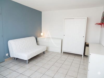 /international/fr/narbonne-languedoc-roussillon-310107899247/