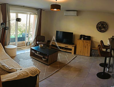 /international/fr/leguevin-midi-pyrenees-310106774794/