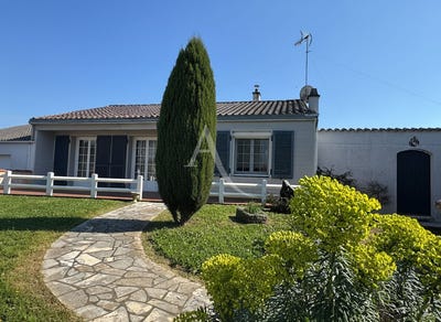 /international/fr/le-gue-de-velluire-pays-de-la-loire-310107370678/