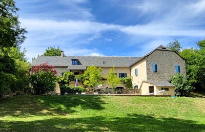 /international/fr/lunac-midi-pyrenees-310107902632/