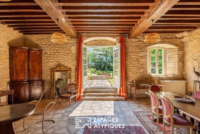 /international/fr/saint-sulpice-en-pareds-pays-de-la-loire-310107371445/