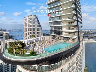 /international/us/miami-fl-310120541947/