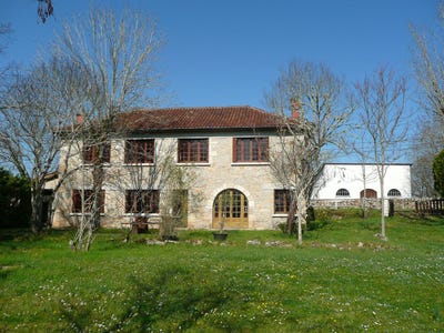 /international/fr/montsales-midi-pyrenees-310107899249/