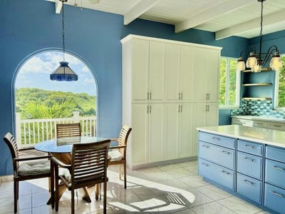 /international/vi/49-mary-s-fancy-qu-st-croix-st-croix-310106405860/