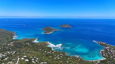 /international/vi/frangipani-road-st-thomas-st-thomas-310099217800/