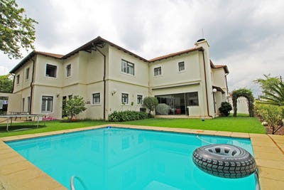 /international/za/bryanston-gauteng-310108519586/