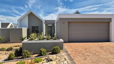/international/za/chardonnay-circle-1435-langebaan-country-estate-western-cape-310108522355/