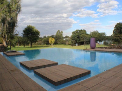 /international/za/parys-rural-free-state-310108516518/
