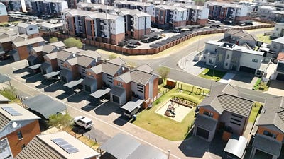 /international/za/zambezi-manor-lifestyle-estate-gauteng-310108520427/