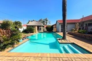 /international/za/petersfield-gauteng-310108516400/