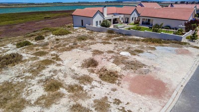 /international/za/flagship-drive-18-port-owen-western-cape-310108510124/