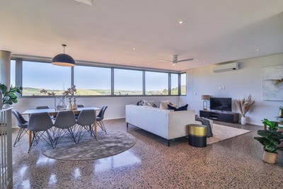 /international/za/m4-m4-unit-1-zimbali-lakes-resort-kwazulu-natal-310108519176/