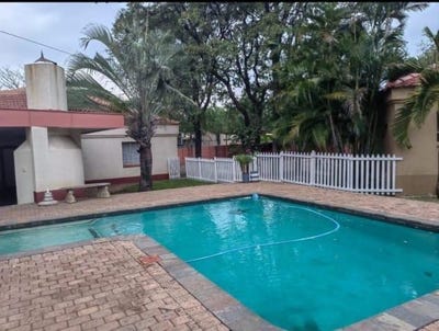 /international/za/phalaborwa-limpopo-310108511901/