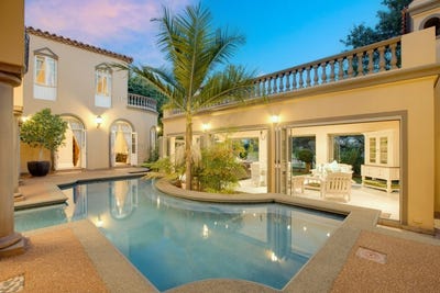 /international/za/dainfern-golf-estate-gauteng-310108516998/?lang=th