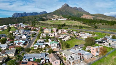 /international/za/maroela-road-75-arbeidslus-western-cape-310108512137/