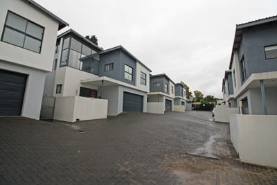 /international/za/9th-avenue-9a-unit-00-rivonia-gauteng-310108508240/