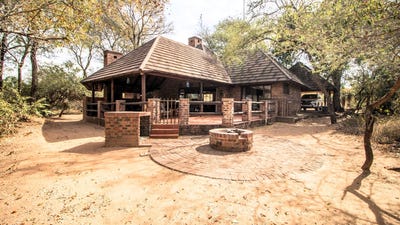 /international/za/maroela-street-355-sabie-park-mpumalanga-310108521949/