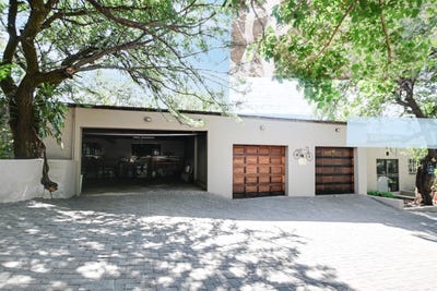/international/za/kameeldrift-west-gauteng-310108524035/