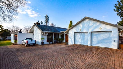 /international/za/baillie-park-north-west-310108521040/