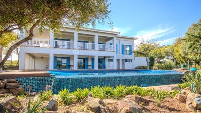 /international/za/harbour-town-close-ring-rd-unit-3-vaal-marina-gauteng-310108521976/
