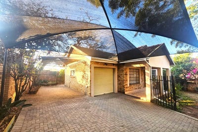 /international/za/west-acres-nelspruit-nelspruit-mpumalanga-310106132973/