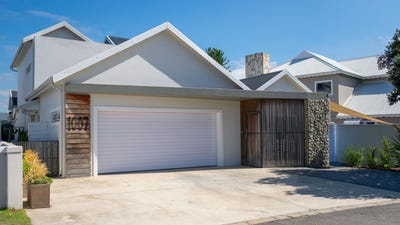 /international/za/marina-martinique-eastern-cape-310108511359/