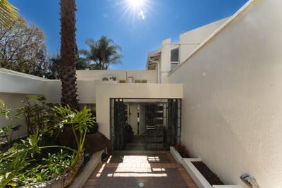 /international/za/3rd-close-00-bryanston-gauteng-310108523030/