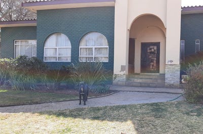 /international/za/holfontein-free-state-310108516189/
