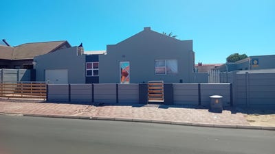 /international/za/bay-view-street-18-saldanha-central-western-cape-310108508260/?lang=fr
