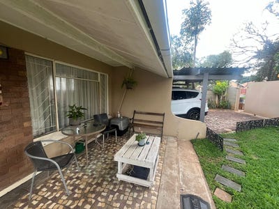 /international/za/geelhoutpark-north-west-310108518970/