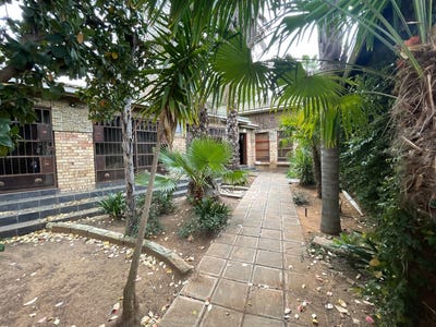/international/za/baysvalley-free-state-310108524994/