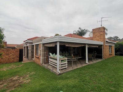 /international/za/lincoln-avenue-4-unit-29-new-market-park-gauteng-310108522580/