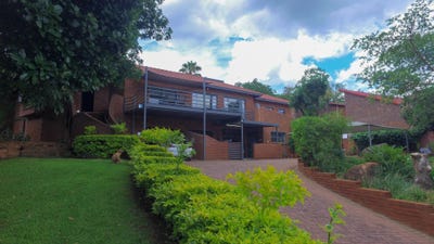 /international/za/safari-gardens-north-west-310108522246/