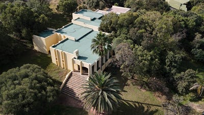 /international/za/elandsfontein-ah-gauteng-310108517956/
