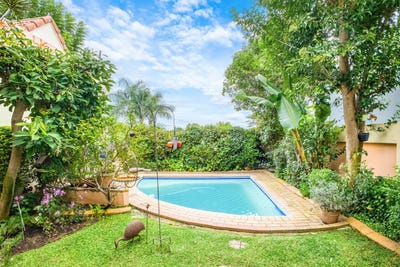 /international/za/cedar-lakes-gauteng-310108518586/